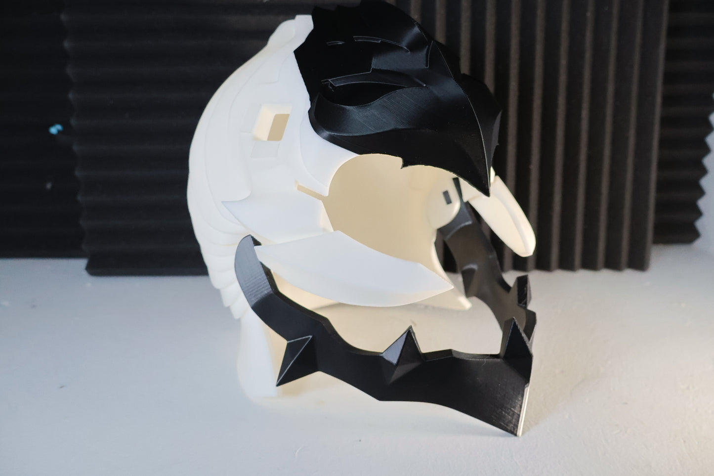 Iron Shadow Solo Leveling cosplay helmet